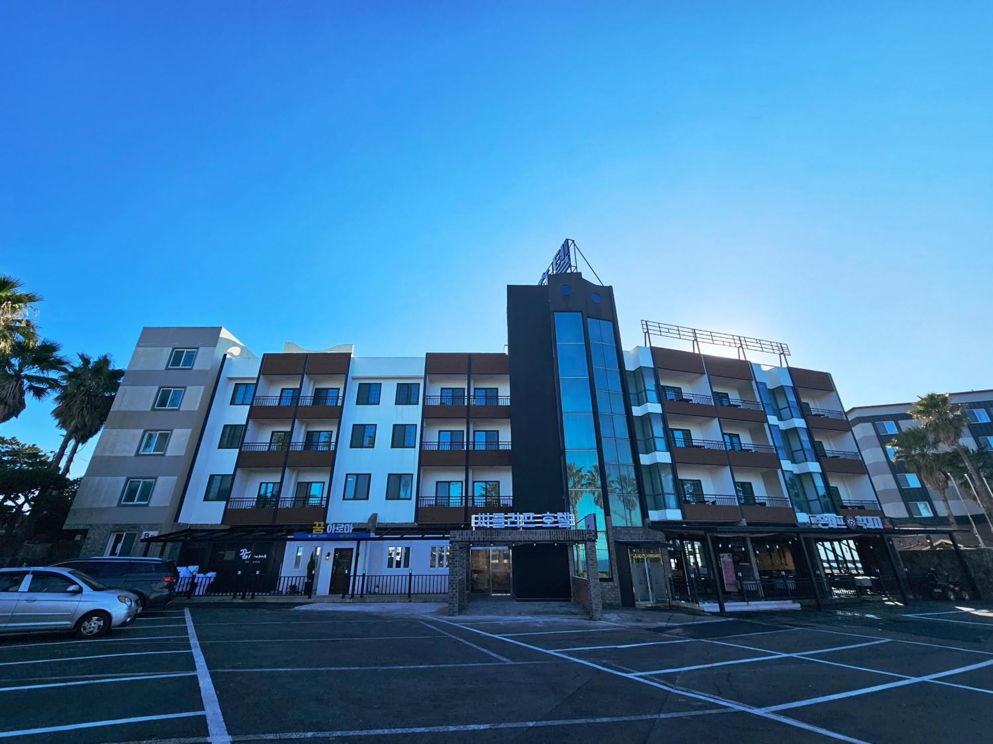 Sea Cliff Hotel Чеджудо Экстерьер фото
